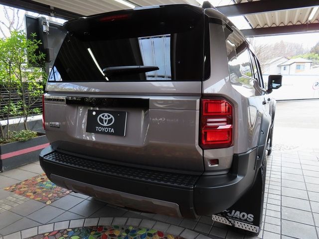 TOYOTA LANDCRUISER 250 2024 Image 31
