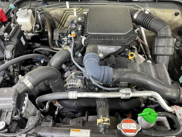 SUZUKI JIMNY 4WD 2024 Image 31