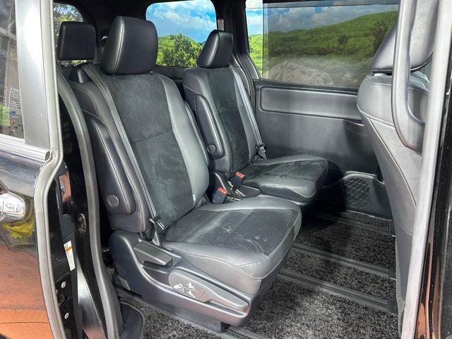 TOYOTA VOXY 2021 Image 31