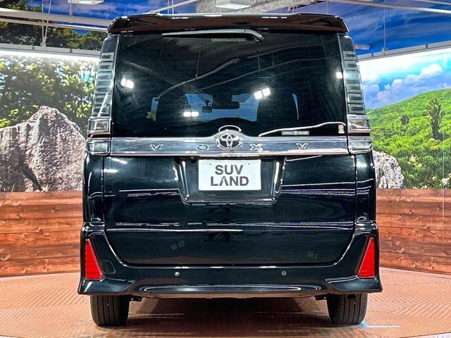 TOYOTA VOXY 2021 Image 31