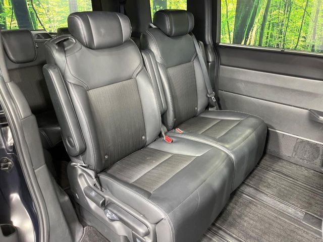 HONDA STEPWAGON E:HEV SPAD 2023 Image 31