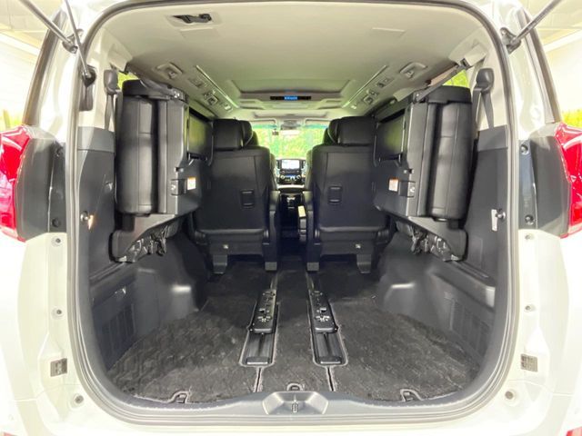 TOYOTA ALPHARD 2019 Image 31