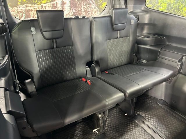 TOYOTA NOAH 2023 Image 31