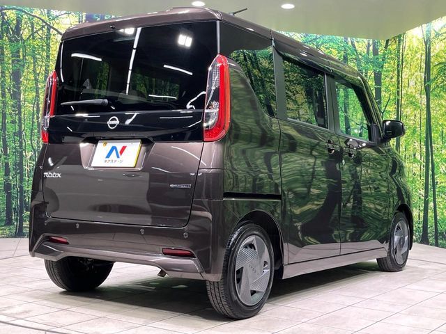 NISSAN ROOX 2024 Image 31