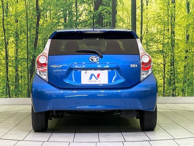 TOYOTA AQUA 2014 Image 31