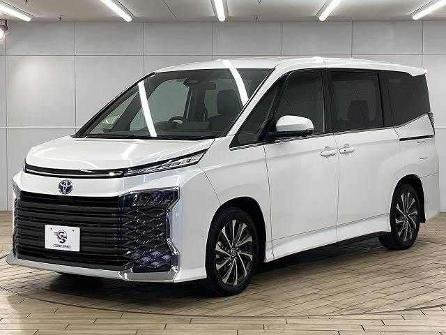 TOYOTA VOXY HYBRID 2023 Image 31