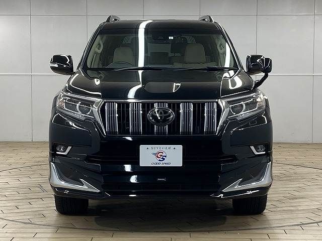 TOYOTA LANDCRUISER PRADO 2023 Image 31