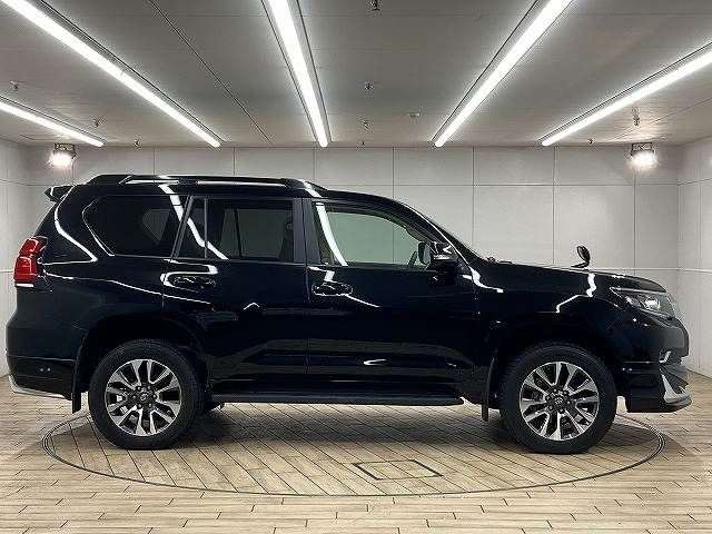 TOYOTA LANDCRUISER PRADO 2023 Image 31