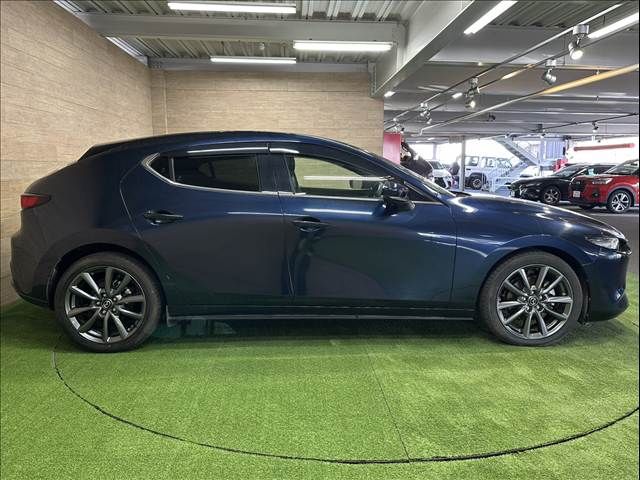 MAZDA 3 FASTBACK 2019 Image 31