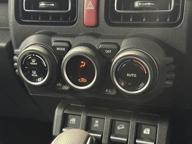 SUZUKI JIMNY NOMADE 2026 Image 31