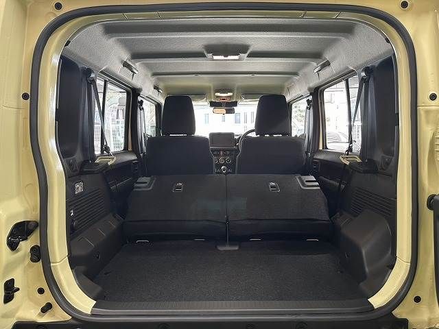 SUZUKI JIMNY NOMADE 2026 Image 31