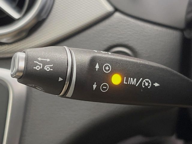 MERCEDES BENZ GLA CL 2017 Image 31