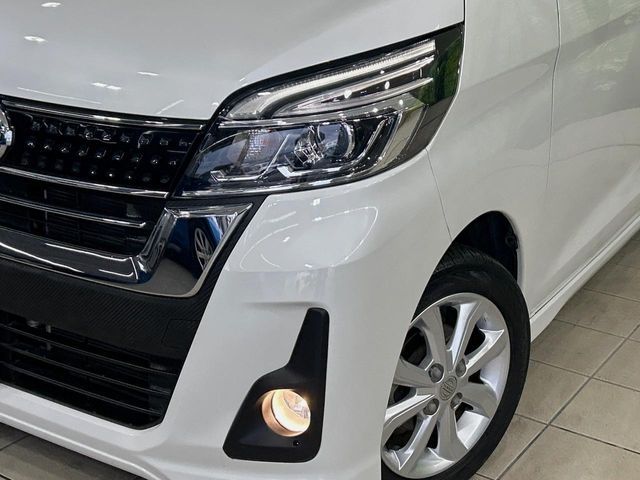 NISSAN DAYZ ROOX 2017 Image 31