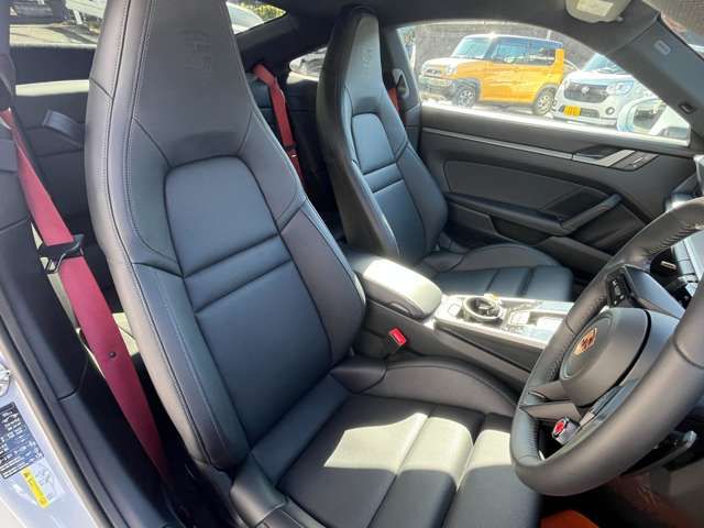 PORSCHE 911 2025 Image 31