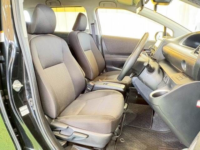 TOYOTA SIENTA HYBRID 2019 Image 31