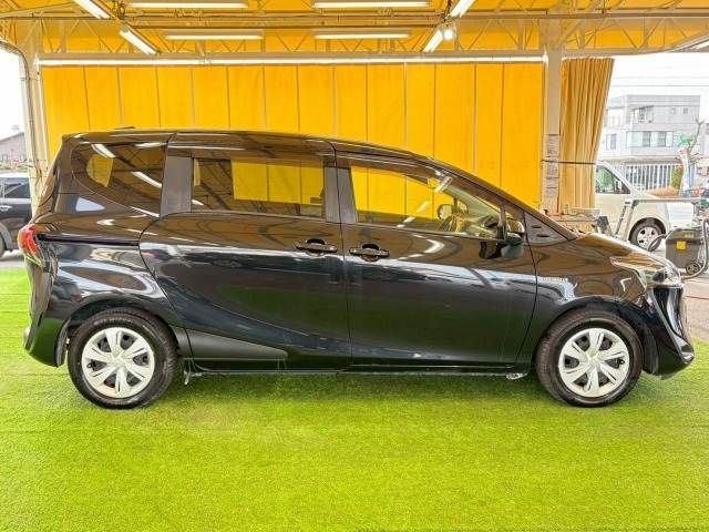 TOYOTA SIENTA HYBRID 2019 Image 31