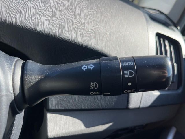 TOYOTA PRIUS 2009 Image 31