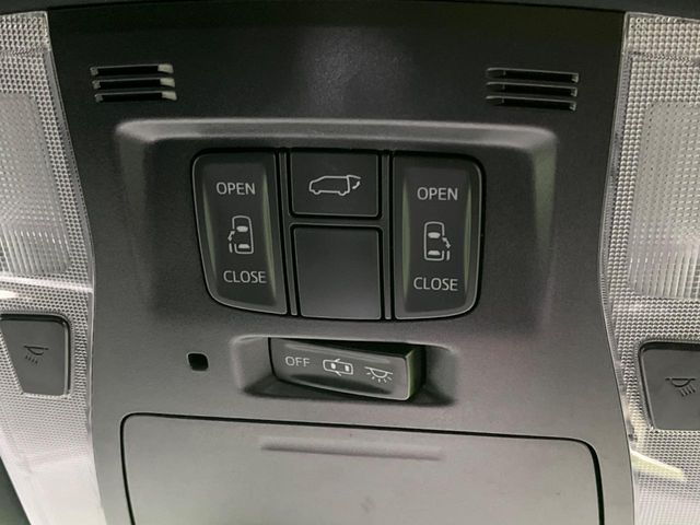 TOYOTA VELLFIRE 2016 Image 31