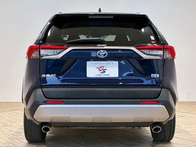 TOYOTA RAV4 HYBRID 4WD 2022 Image 31