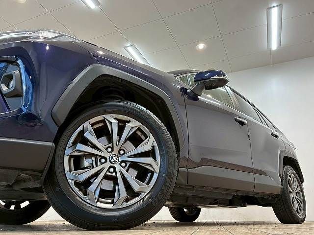 TOYOTA RAV4 HYBRID 4WD 2022 Image 31