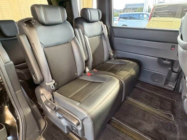 HONDA STEPWAGON E:HEV 2022 Image 31