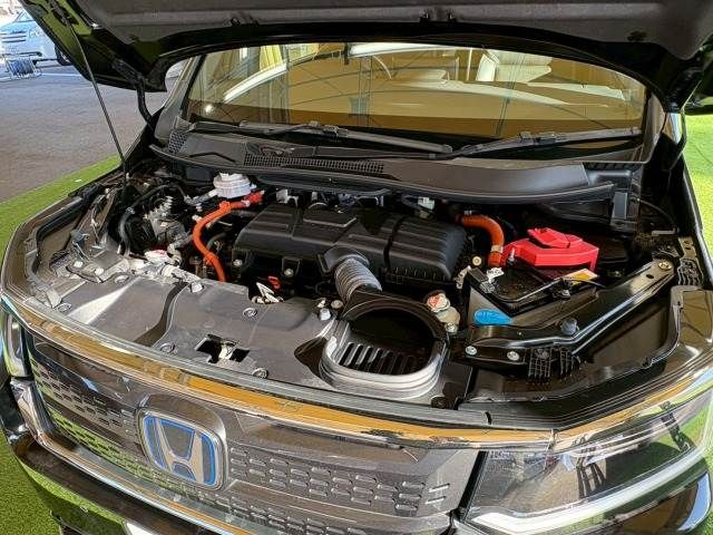 HONDA STEPWAGON E:HEV 2022 Image 31