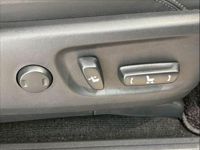 TOYOTA LANDCRUISER PRADO 2023 Image 31