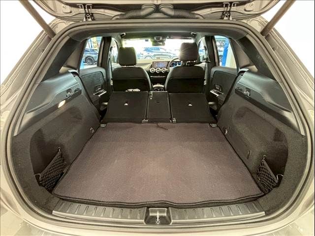 MERCEDES BENZ GLA CL 2020 Image 31