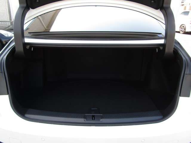 TOYOTA CROWN SEDAN HYBRID 2024 Image 31