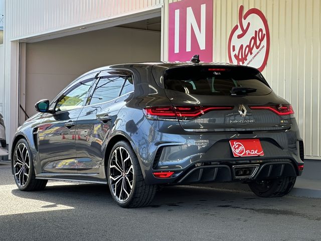 RENAULT MEGANE HATCH 2021 Image 31