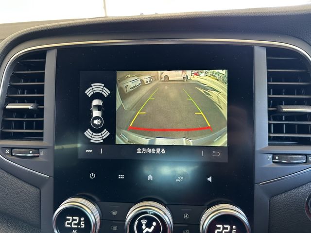 RENAULT MEGANE HATCH 2021 Image 31