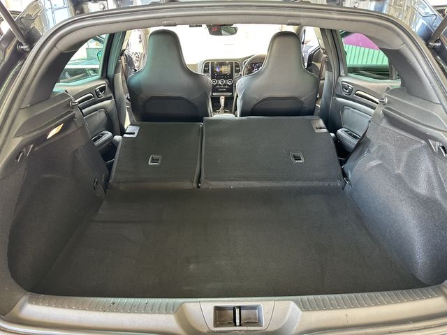 RENAULT MEGANE HATCH 2021 Image 31