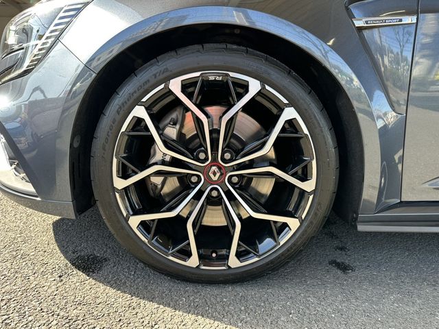 RENAULT MEGANE HATCH 2021 Image 31