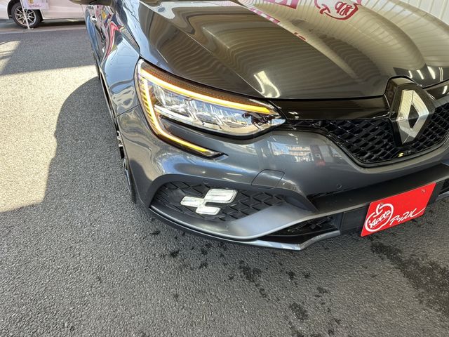 RENAULT MEGANE HATCH 2021 Image 31