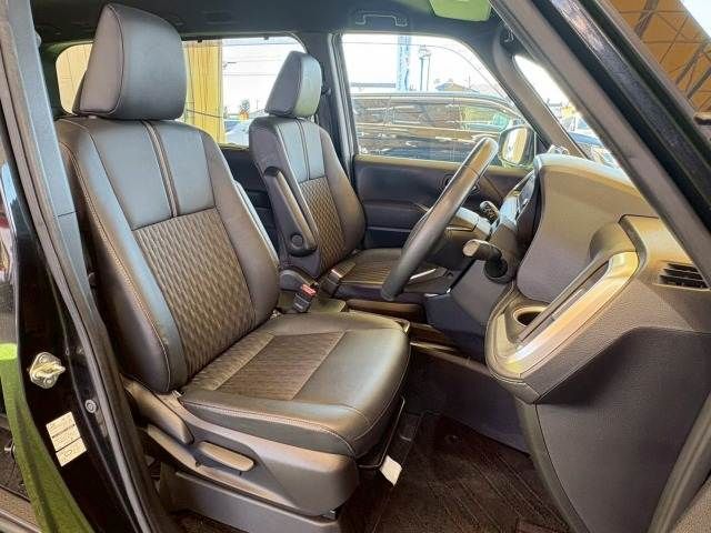 TOYOTA NOAH HYBRID 2022 Image 31