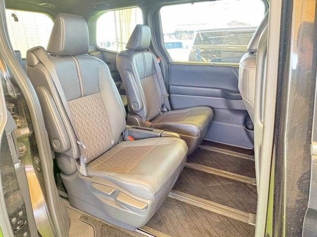 TOYOTA NOAH HYBRID 2022 Image 31