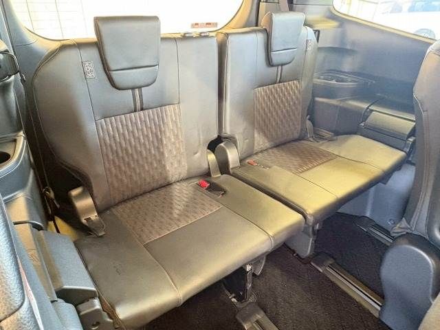 TOYOTA NOAH HYBRID 2022 Image 31