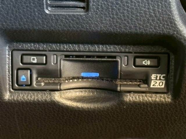 TOYOTA NOAH HYBRID 2022 Image 31