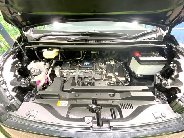 TOYOTA VOXY HYBRID 2025 Image 31