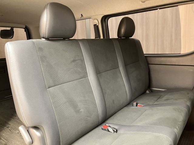 TOYOTA HIACE VAN 2WD 2017 Image 31