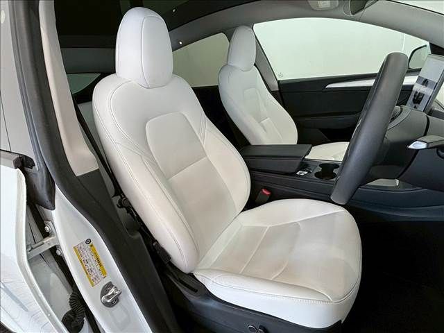 TESLA MODEL Y 2023 Image 31