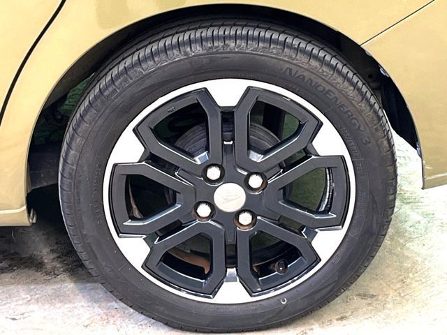 DAIHATSU WAKE 2015 Image 31