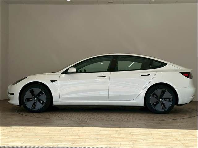 TESLA MODEL 3 2023 Image 31