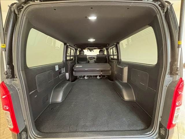 TOYOTA HIACE VAN 2WD 2021 Image 31