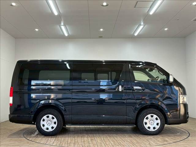 TOYOTA HIACE VAN 2WD 2021 Image 31