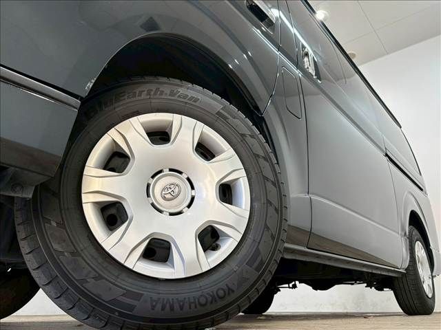 TOYOTA HIACE VAN 2WD 2021 Image 31