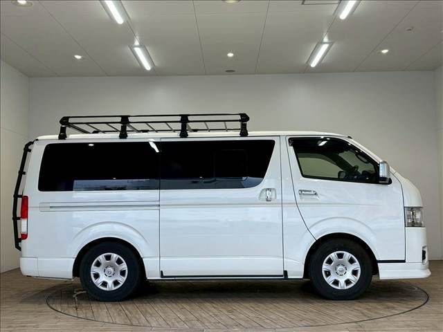 TOYOTA HIACE VAN 4WD 2023 Image 31