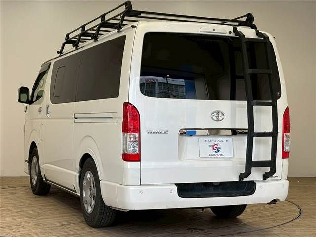 TOYOTA HIACE VAN 4WD 2023 Image 31