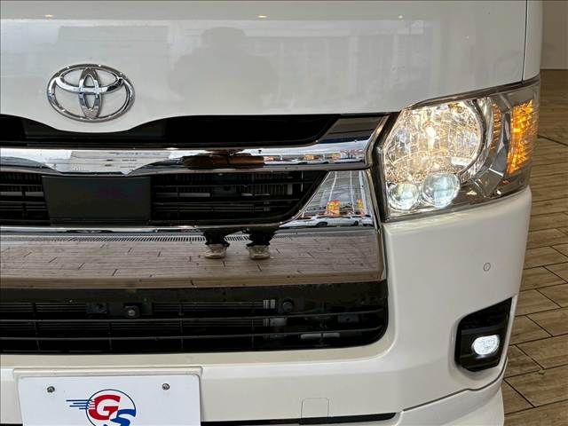 TOYOTA HIACE VAN 4WD 2023 Image 31