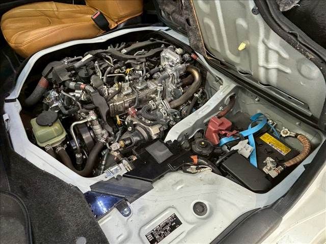 TOYOTA HIACE VAN 4WD 2023 Image 31